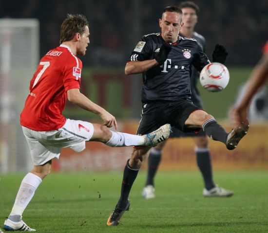 不仅统治了 不仅统治了